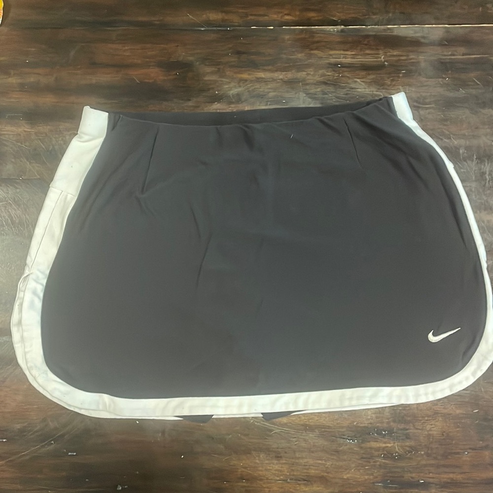Nike Tennis Skirt size Small